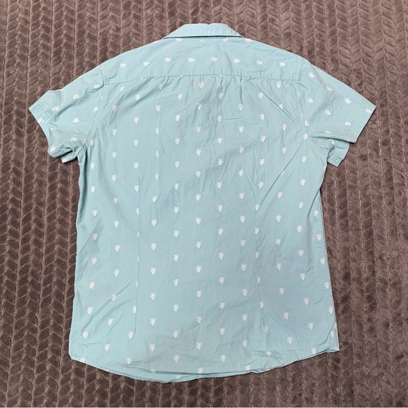 Kenneth Cole Reaction Shirt Mens Large Blue Button Up Short Sleeve Pineapple AOP - Picture 6 of 12